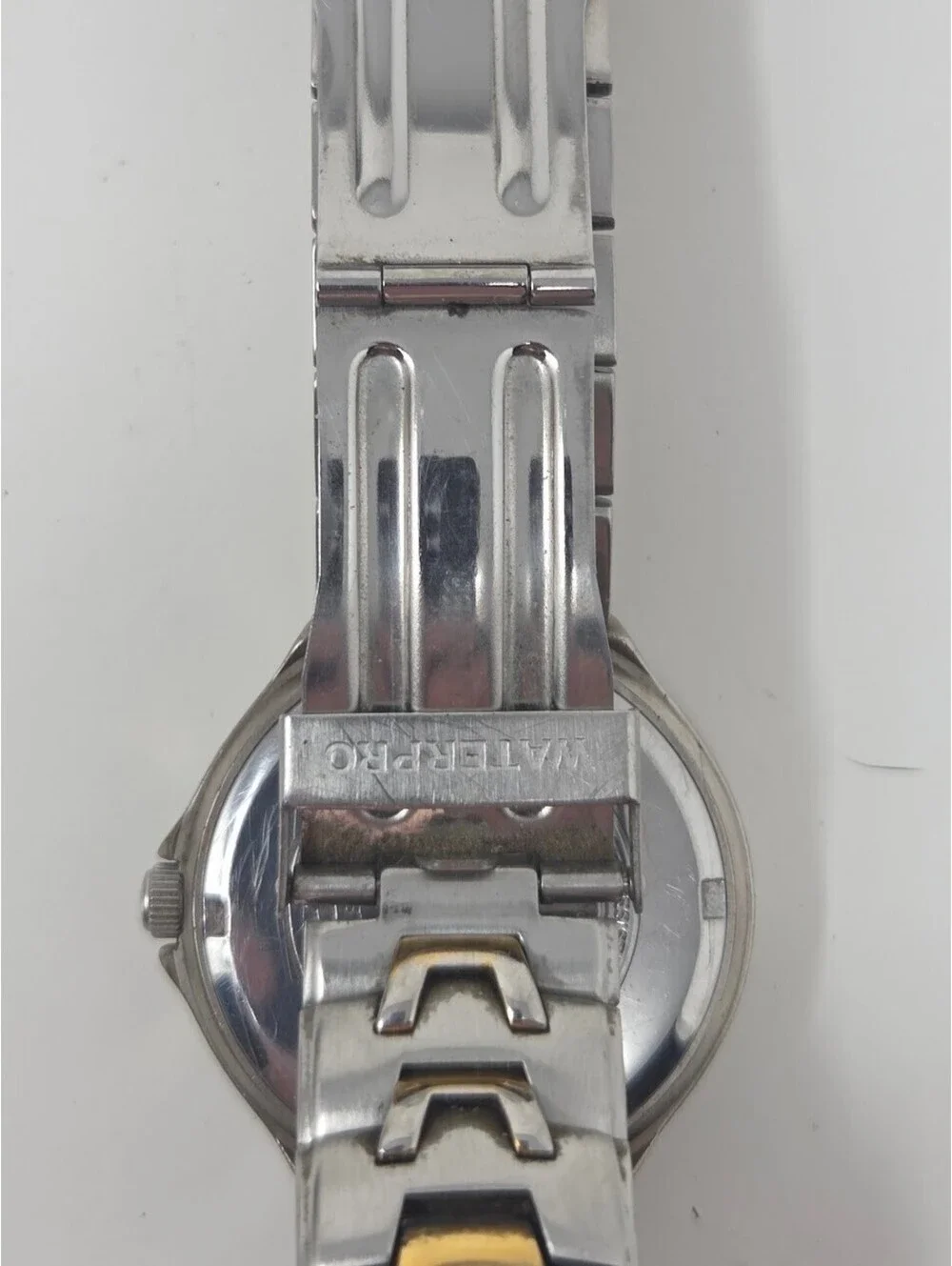 Guess Wristwatch Silver Dial Date Two Tone Bracelet 100M Waterpro Watch